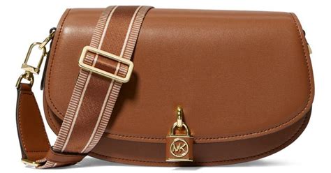 Michael Kors Miranda Medium Leather Messenger Bag In 